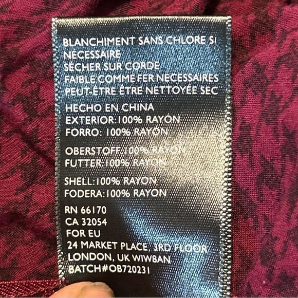 UO Bellina Button-Down Shirt Romper Wine Red Houndstooth 90s Retro Size 4 - Picture 11 of 12